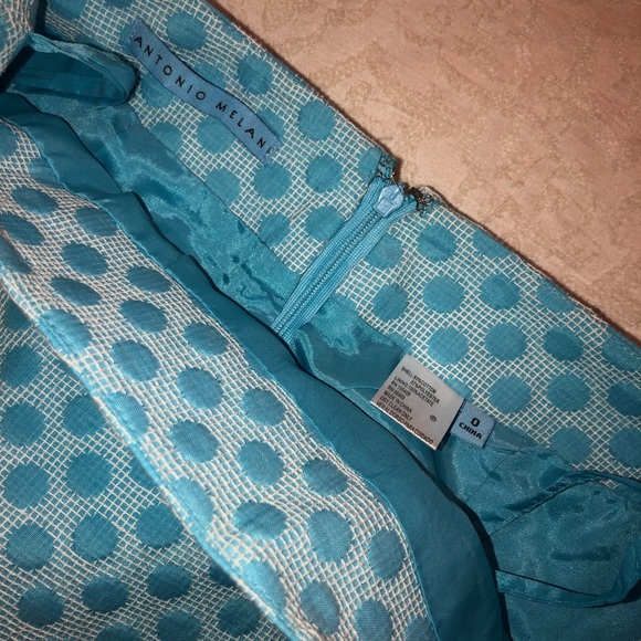 Blue and white pencil skirt - Picture 3 of 3